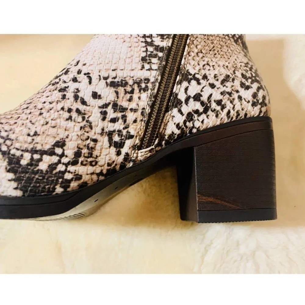 Women’s Pierre Dumas Taupe Snake Boot